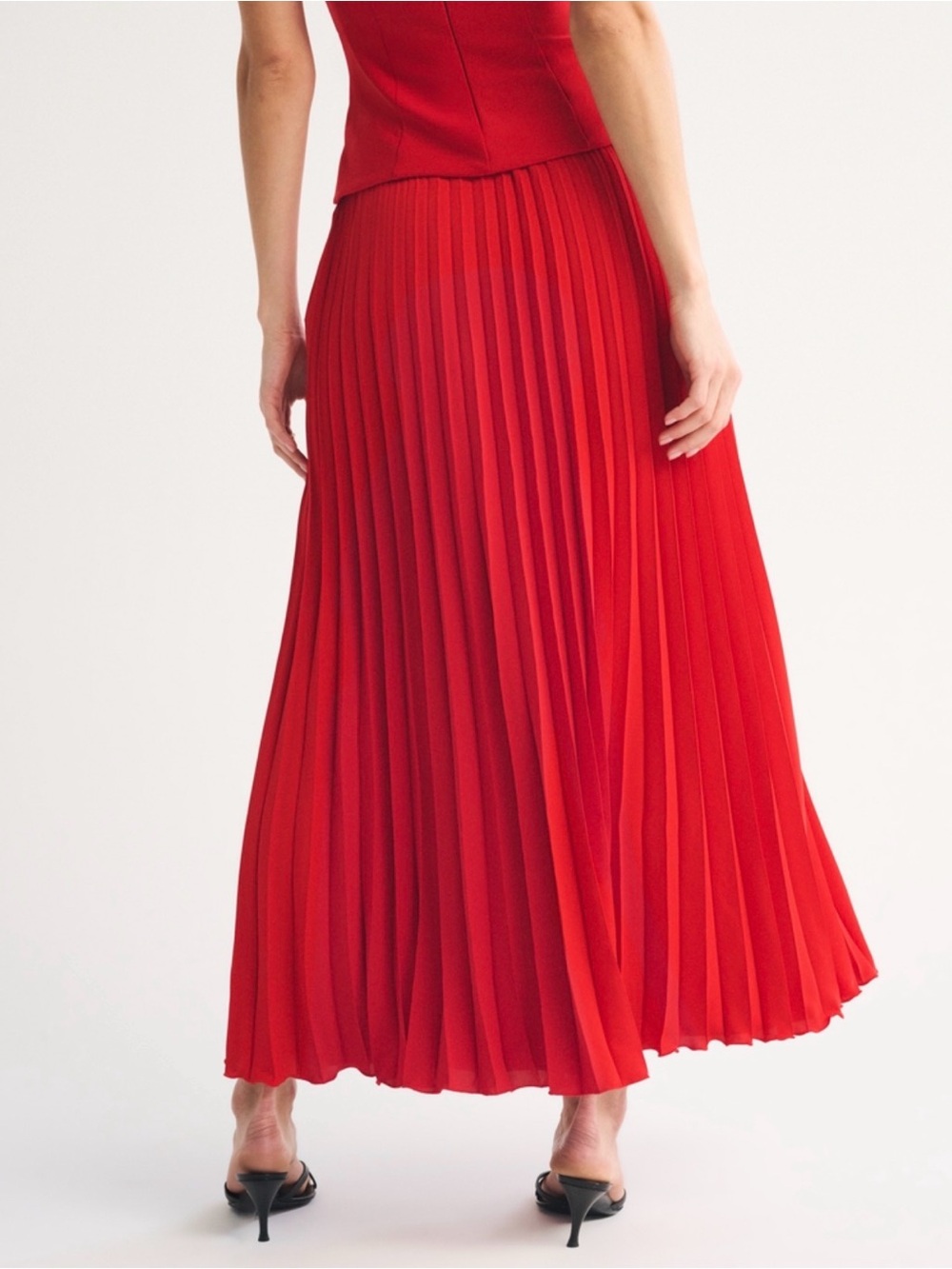 Abercrombie & Fitch High Rise Pleated Maxi Set Skirt - Picture 4 of 5